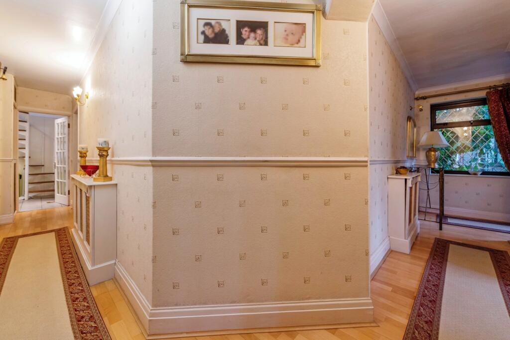 Additional property image - Stock Road, Billericay, Essex, CM12