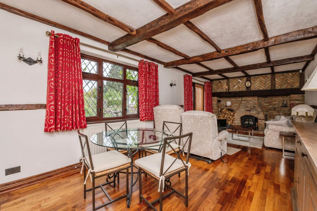 Additional property image - Stock Road, Billericay, Essex, CM12