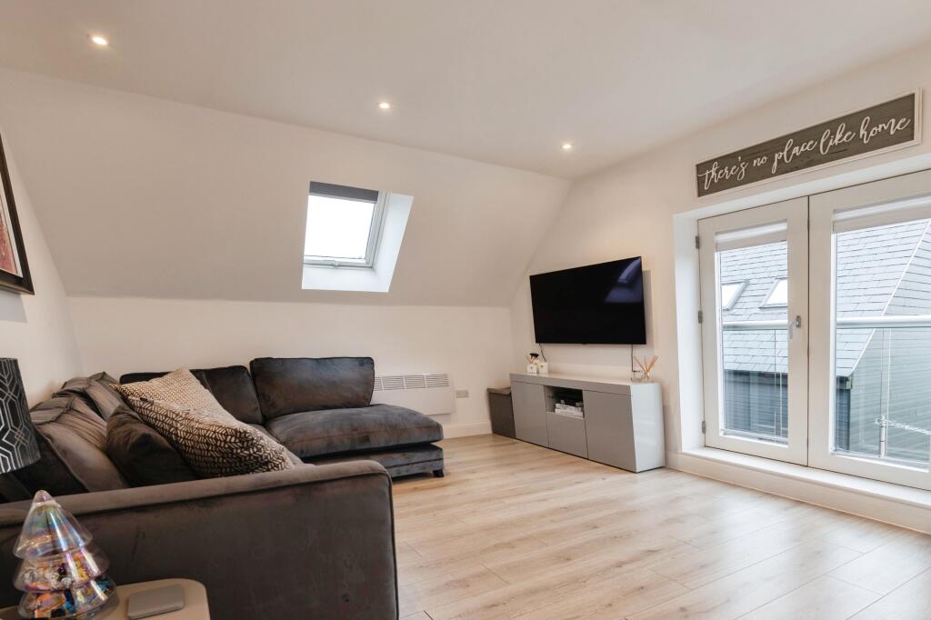 Additional property image - The Belvedere, Harding Elms Road, Billericay, Essex, CM11