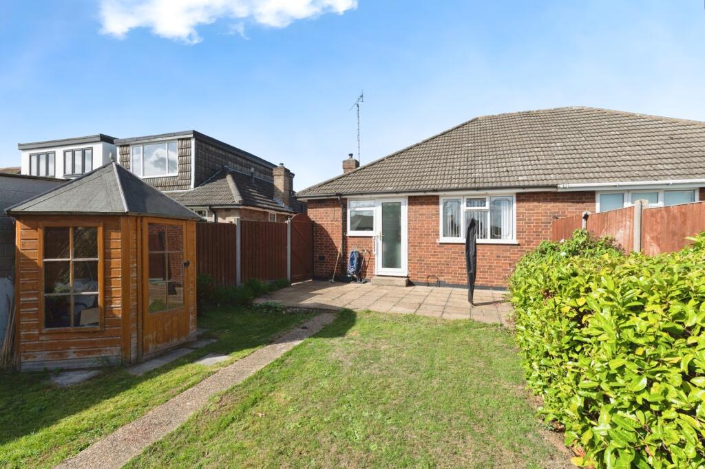 Main image of property: Longfield Road, Wickford, Essex, SS11