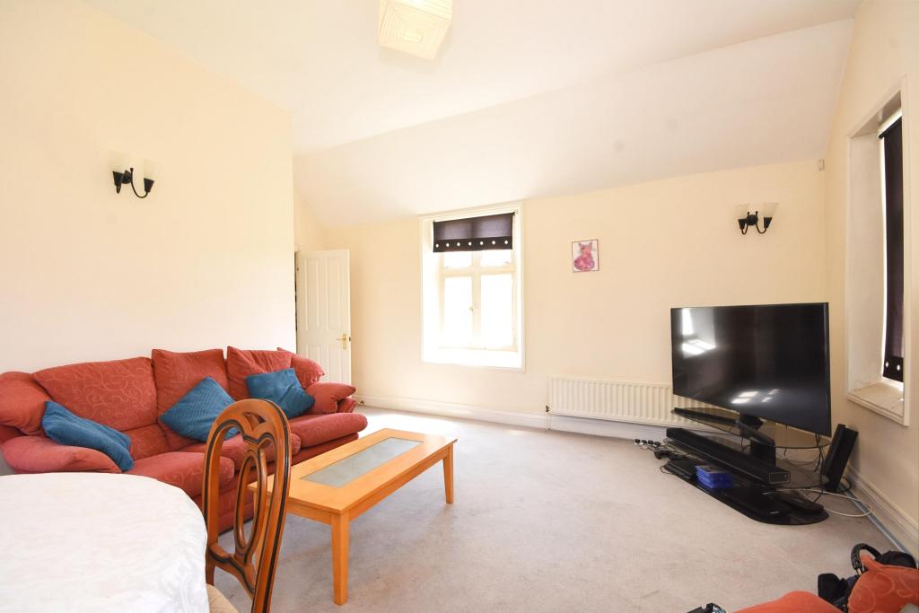 2 bedroom flat for sale in Grey Lady Place, Billericay, CM11