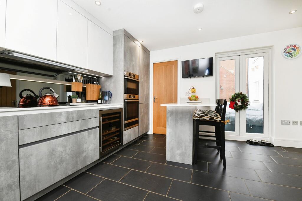 Additional property image - Worrin Road, Flitch Green, Dunmow, Essex, CM6