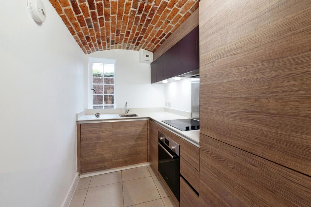 Additional property image - The Galleries, Warley, Brentwood, Essex, CM14