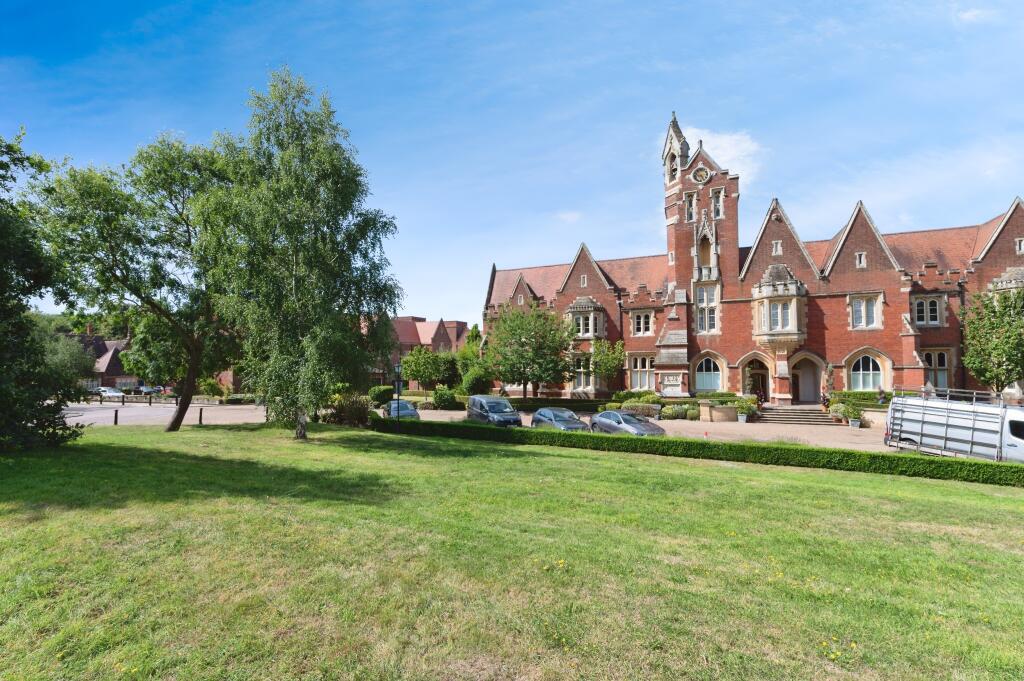 Additional property image - The Galleries, Warley, Brentwood, Essex, CM14