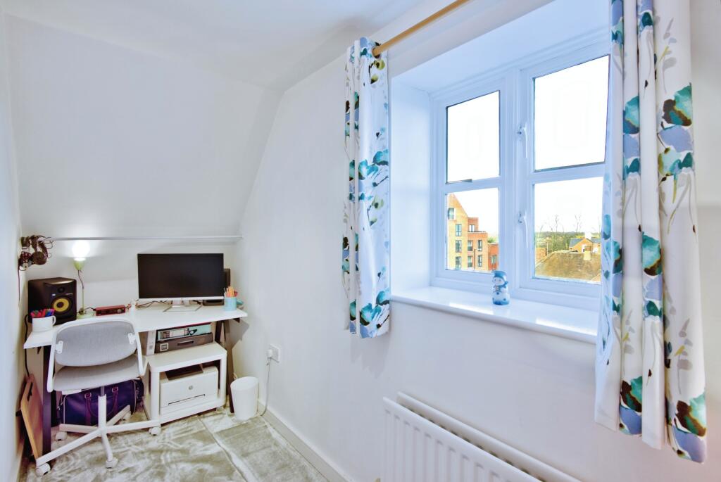 Additional property image - Hart Street, Brentwood, Essex, CM14