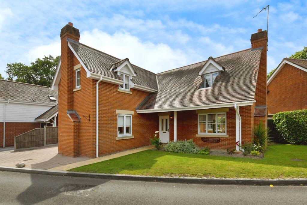 Main image of property: Marconi Gardens, Pilgrims Hatch, Brentwood, Essex, CM15