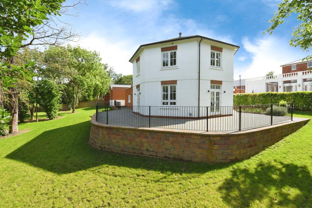 Main image of property: Dark Lane, Great Warley, Brentwood, Essex, CM14