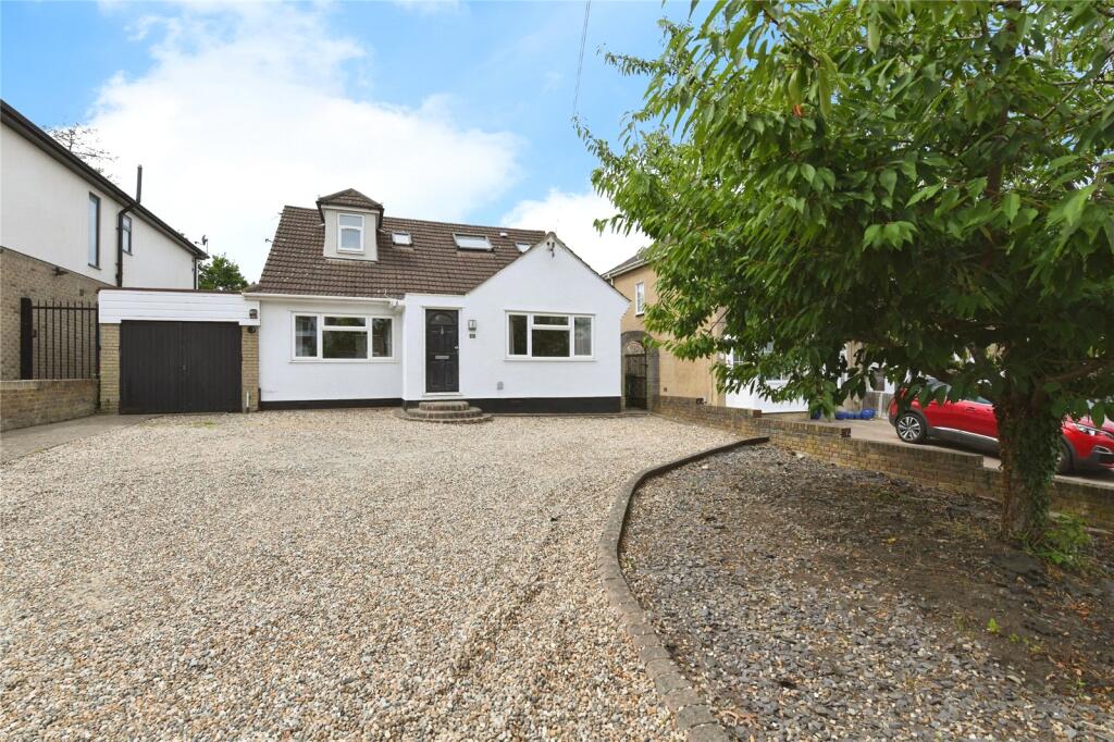 Main image of property: Mascalls Lane, BRENTWOOD, Essex, CM14