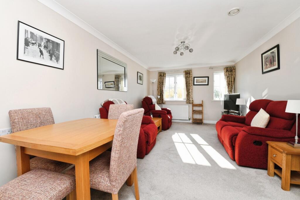 Main image of property: Ongar Road, Brentwood, Essex, CM15