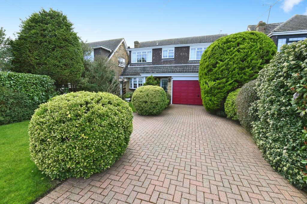 4 bedroom detached house for sale in Burnham Road, Althorne, Chelmsford