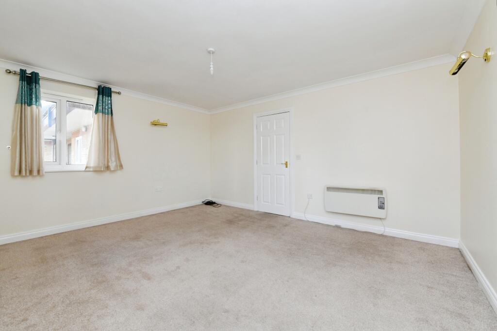 Additional property image - Belvedere Road, Burnham-on-Crouch, Essex, CM0