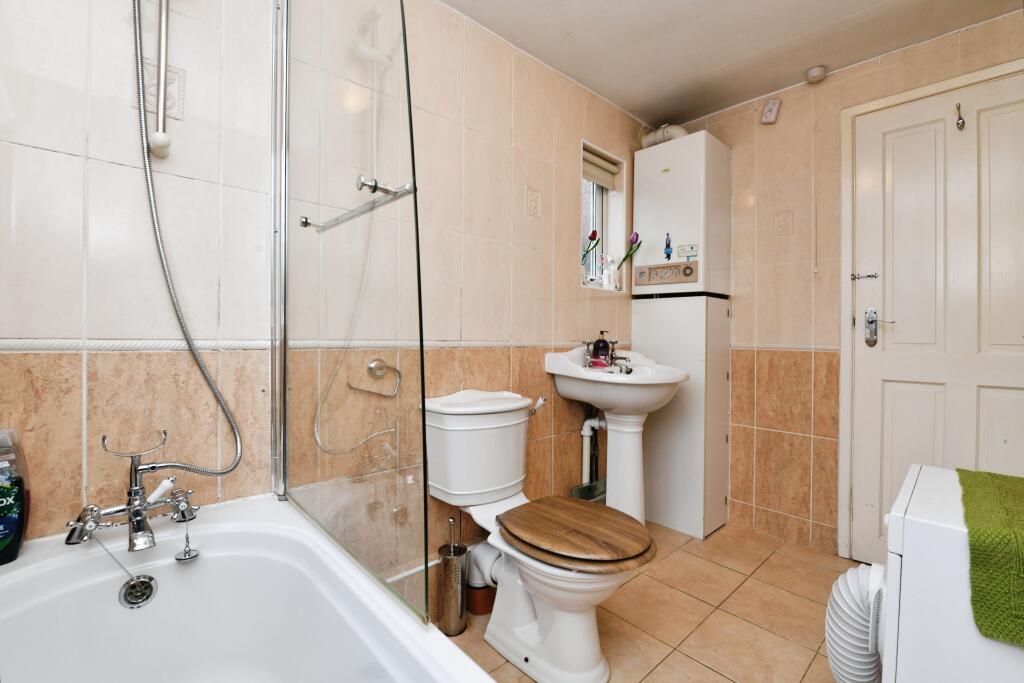 Additional property image - Queens Road, BURNHAM-ON-CROUCH, Essex, CM0