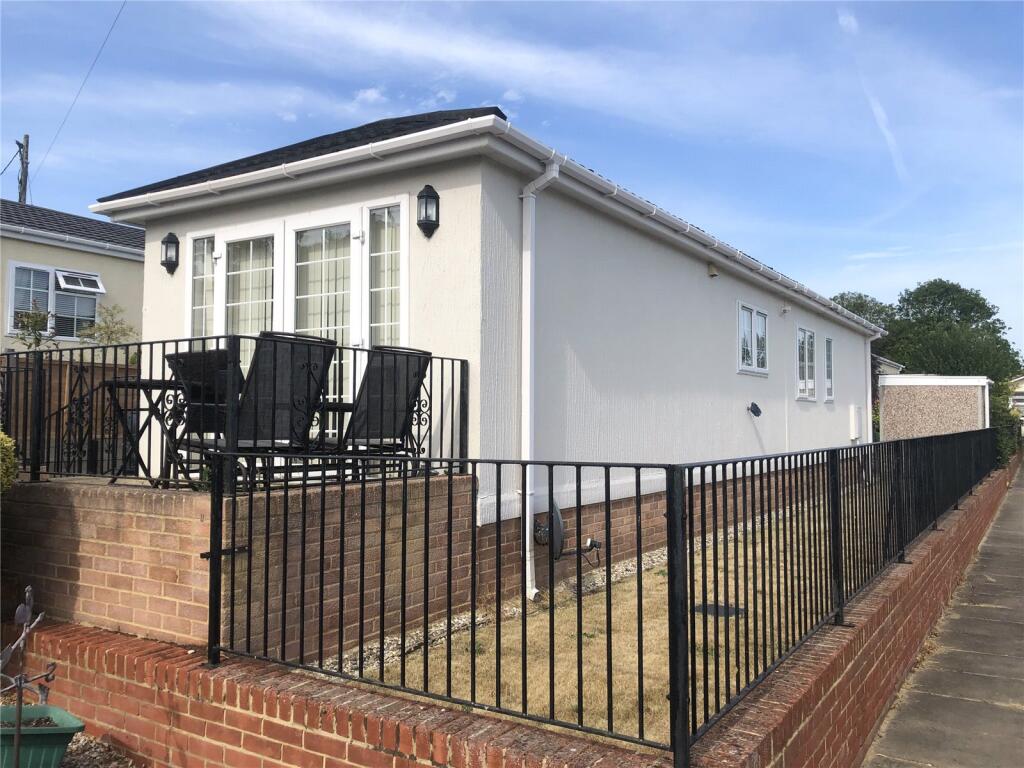 Main image of property: Central Avenue, CHELMSFORD, Essex, CM3