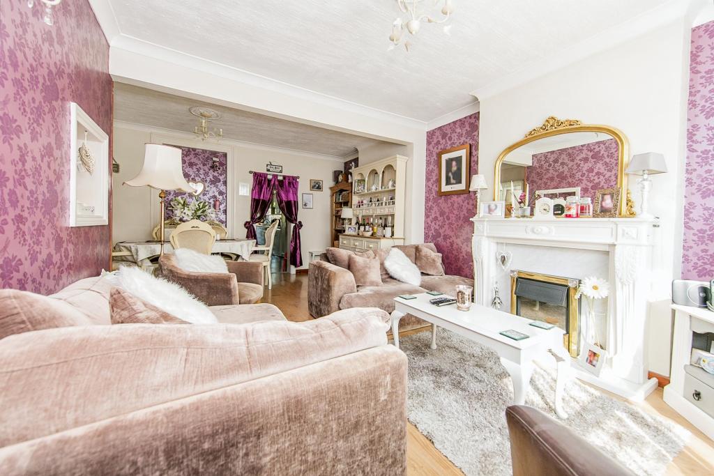 Additional property image - St. Osyth Road, Clacton-on-Sea, Essex, CO15