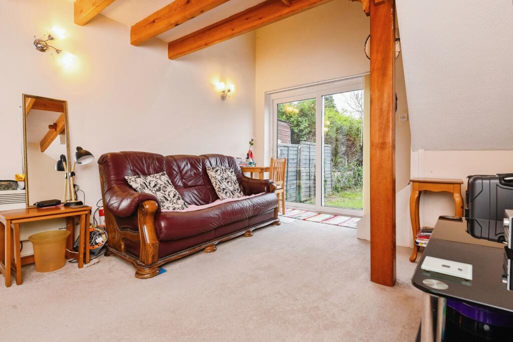 Additional property image - Camellia Crescent, Clacton-on-Sea, Essex, CO16