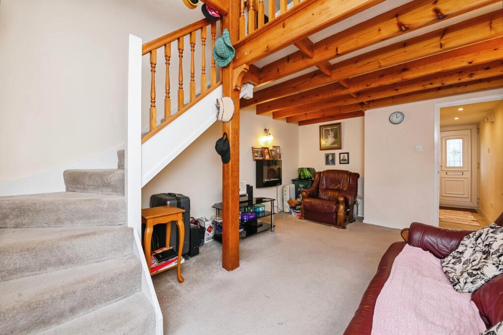 Additional property image - Camellia Crescent, Clacton-on-Sea, Essex, CO16
