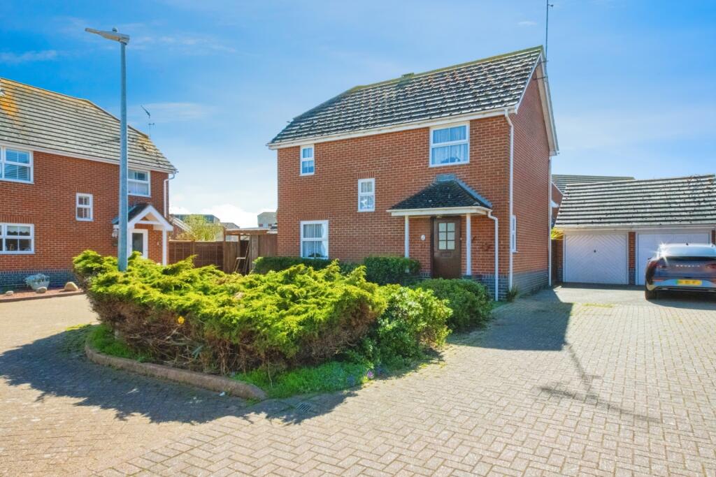 Main image of property: Worthing Mews, CLACTON-ON-SEA, Essex, CO15