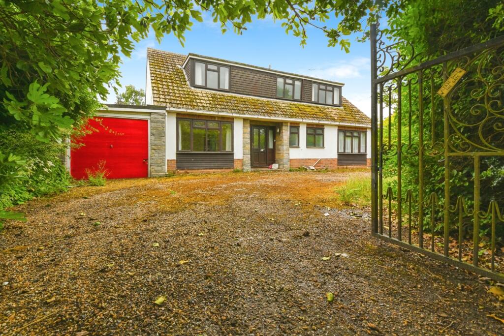 Main image of property: Church Lane, Great Holland, Frinton-on-Sea, Essex, CO13