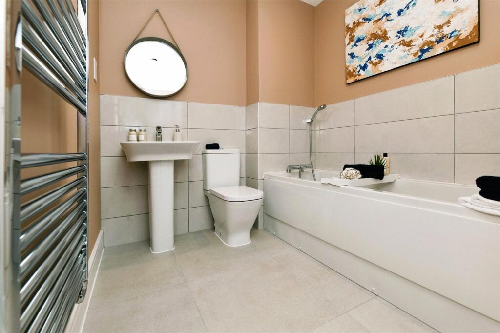 Additional property image - Meadow Gardens, Clacton On Sea, Essex, CO16