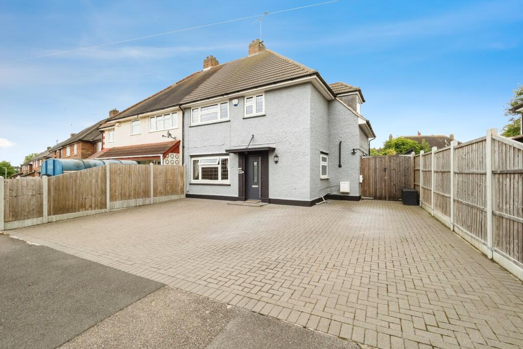 Main image of property: Havering Road, Romford, RM1