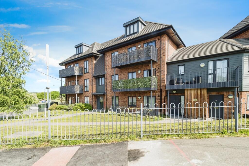 Main image of property: Chaffinch Lodge, 1 St. Johns Road, Romford, RM5