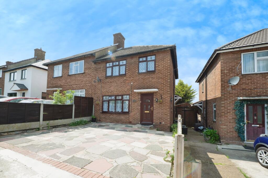 Main image of property: Boxmoor Road, Romford, RM5