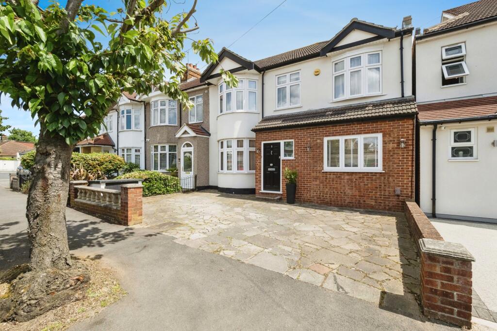 Main image of property: Hamilton Avenue, Romford, RM1