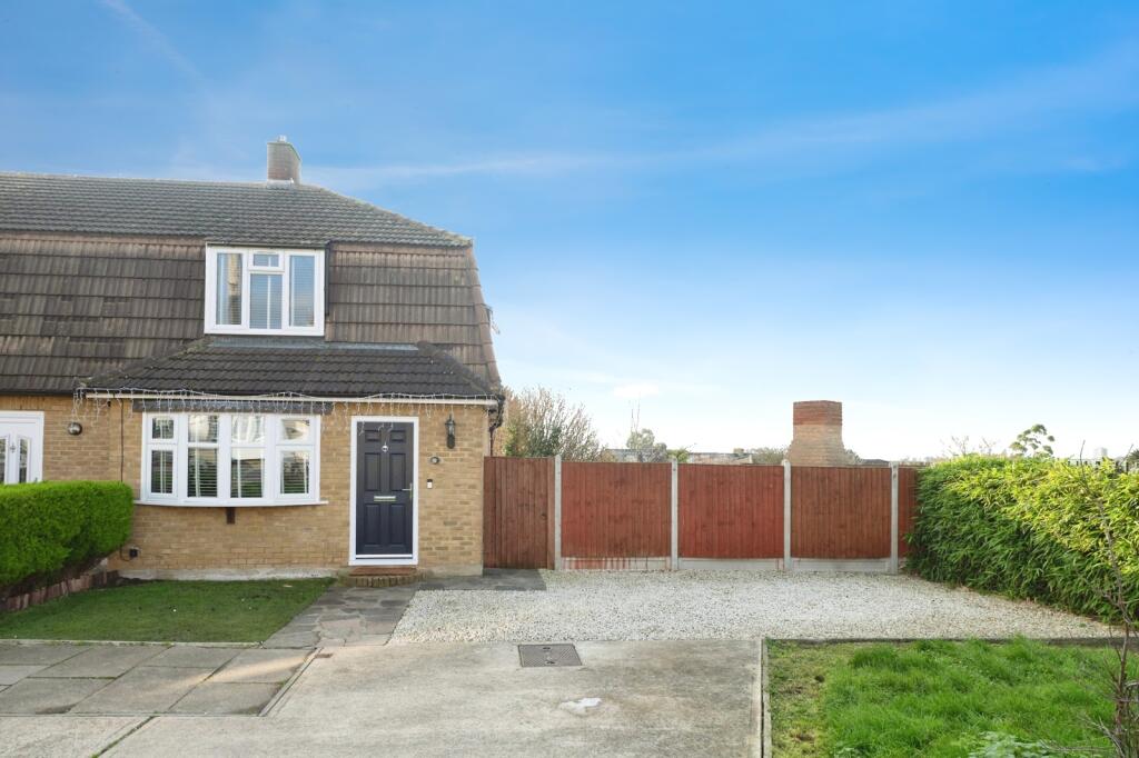 Main image of property: Horndon Green, Romford, RM5