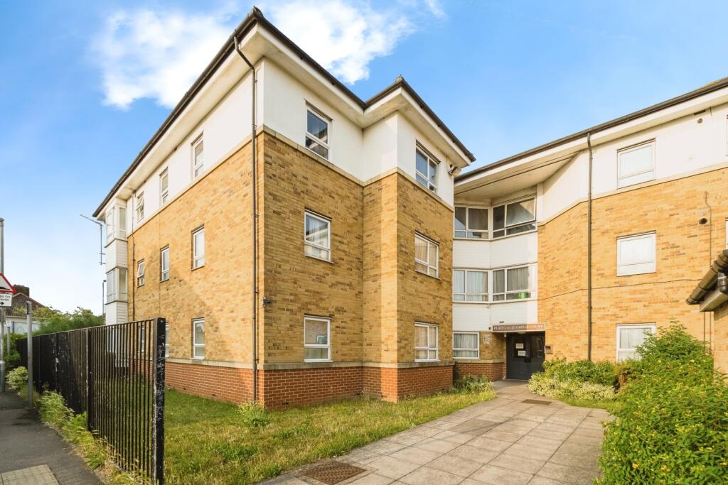 Main image of property: Goresbrook Road, DAGENHAM, Essex, DAG250061, RM9