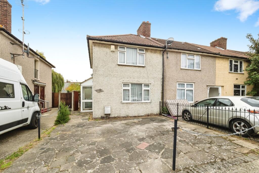 Main image of property: Ivyhouse Road, Dagenham, RM9