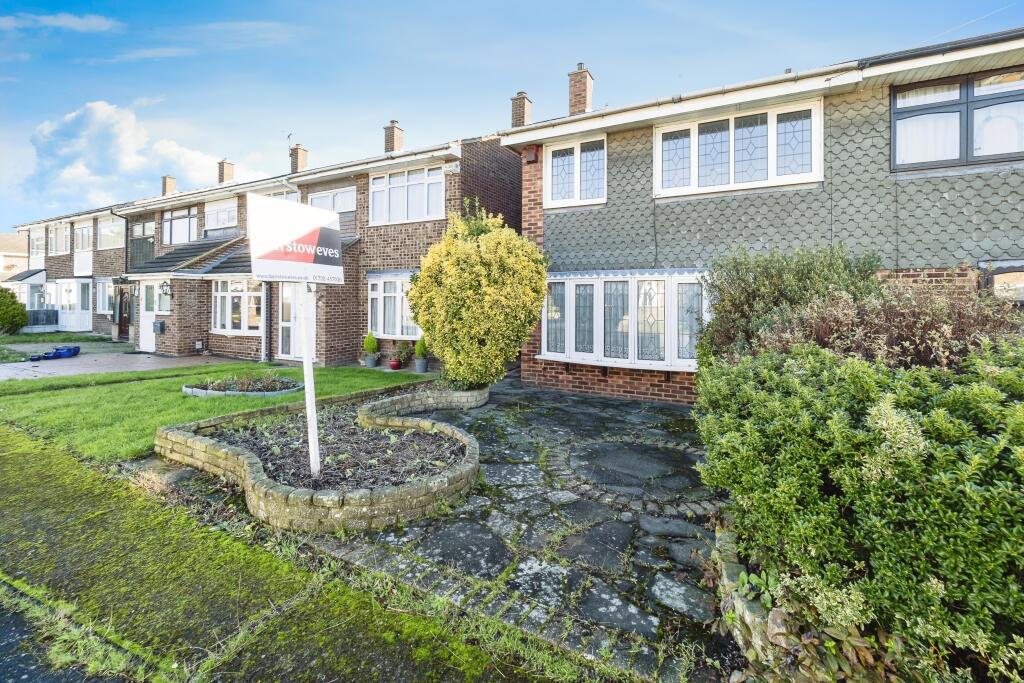 Main image of property: Dove Walk, Hornchurch, RM12