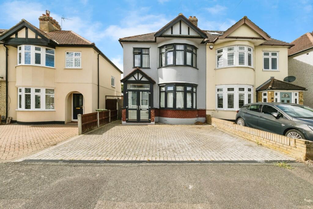 Main image of property: Warriner Avenue, HORNCHURCH, Essex, RM12