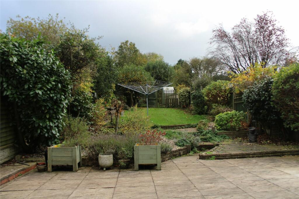 Additional property image - Yarningale Road, Birmingham, West Midlands, B14