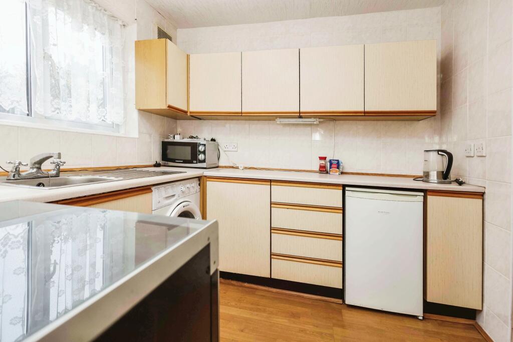 Additional property image - Shelfield Road, Birmingham, West Midlands, B14