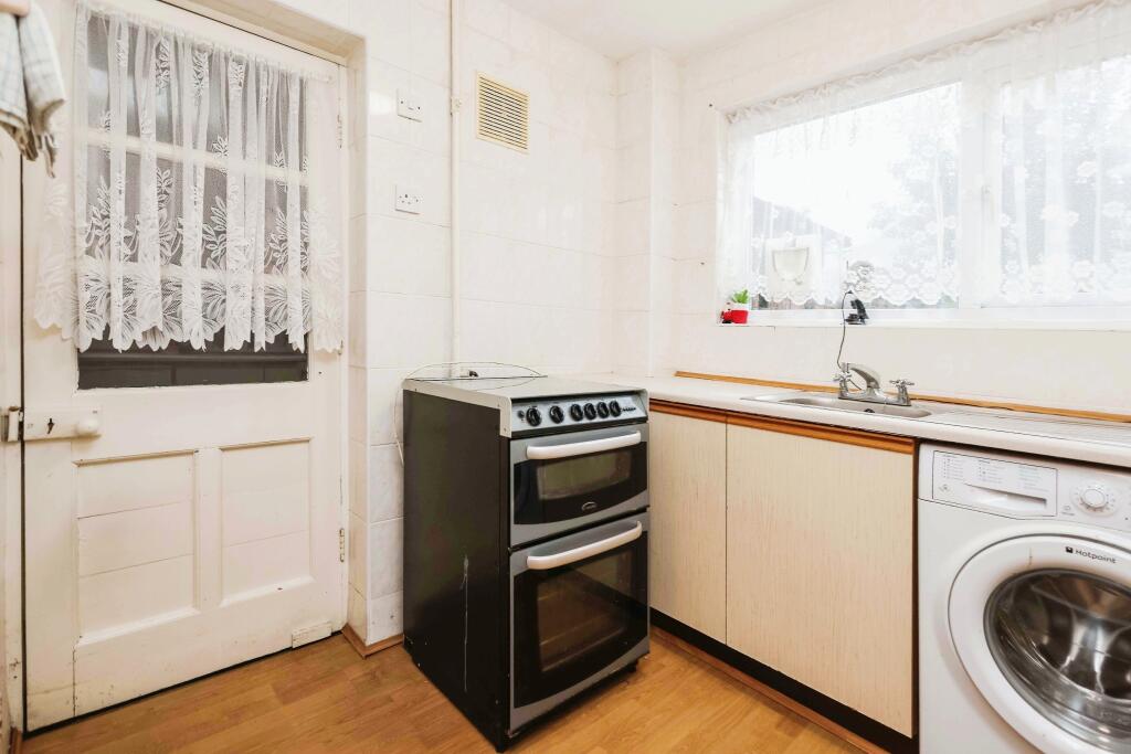 Additional property image - Shelfield Road, Birmingham, West Midlands, B14