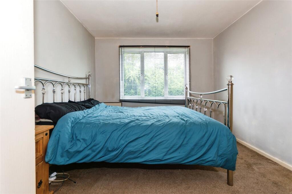Additional property image - Yardley Wood Road, Birmingham, West Midlands, B14