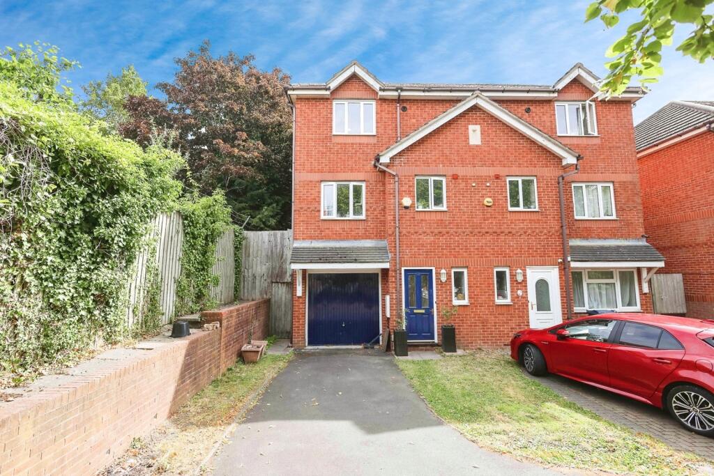 Main image of property: Mercia Drive, Birmingham, West Midlands, B14