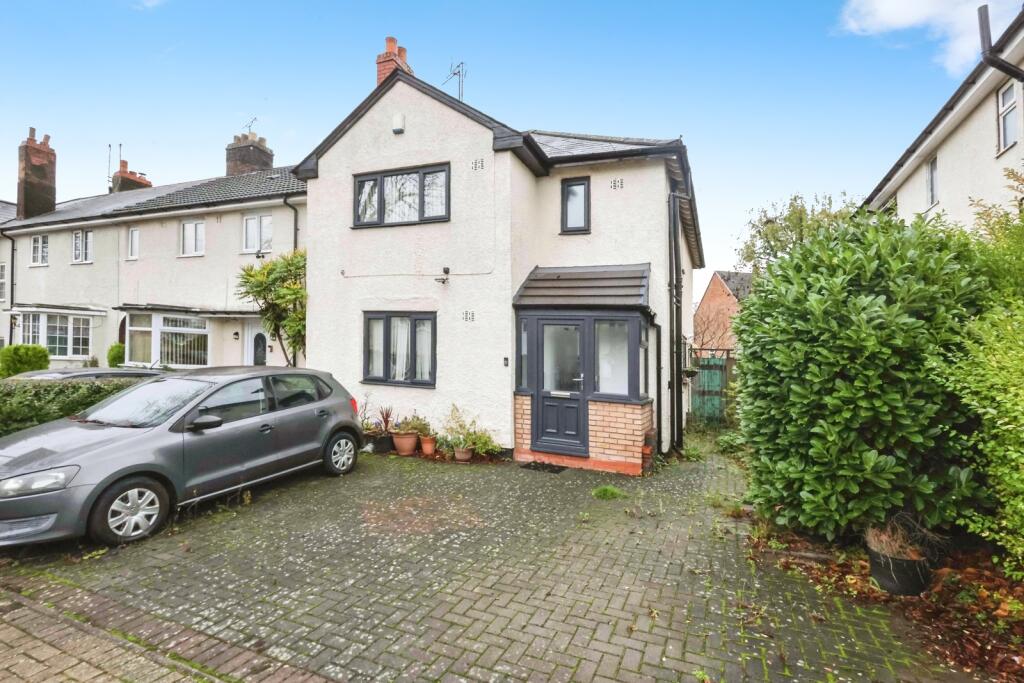 Main image of property: Waldrons Moor, Birmingham, West Midlands, B14