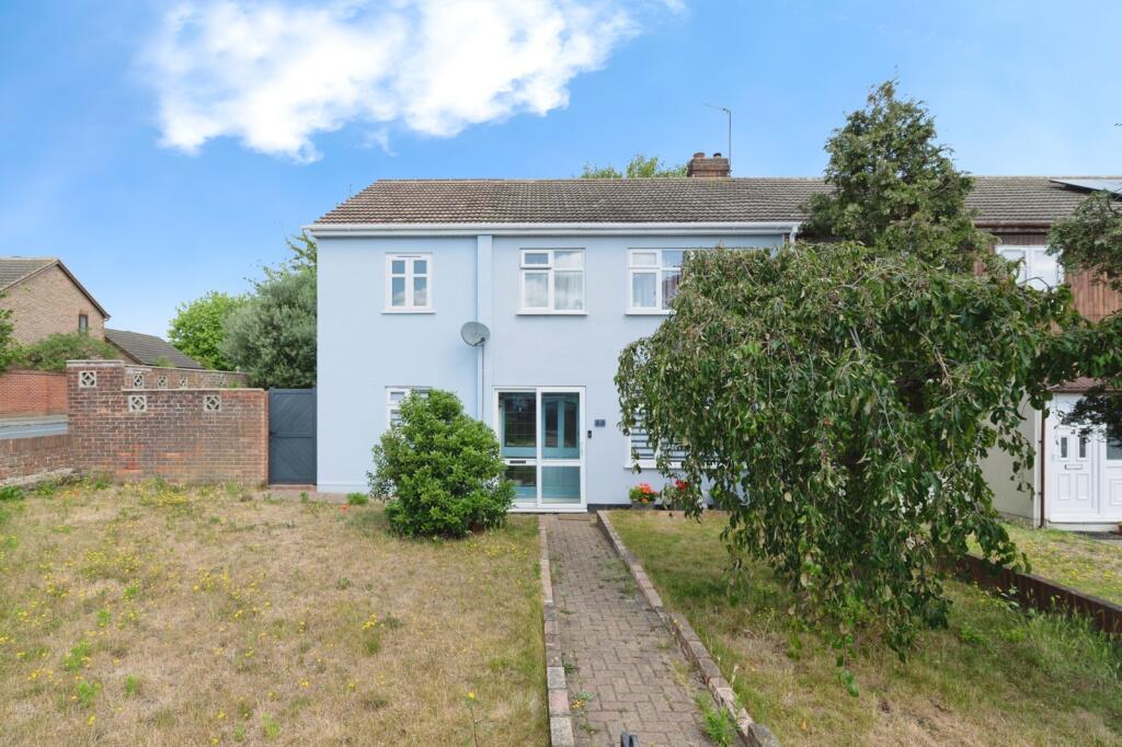 Main image of property: Rushdon Close, Grays, Essex, RM17