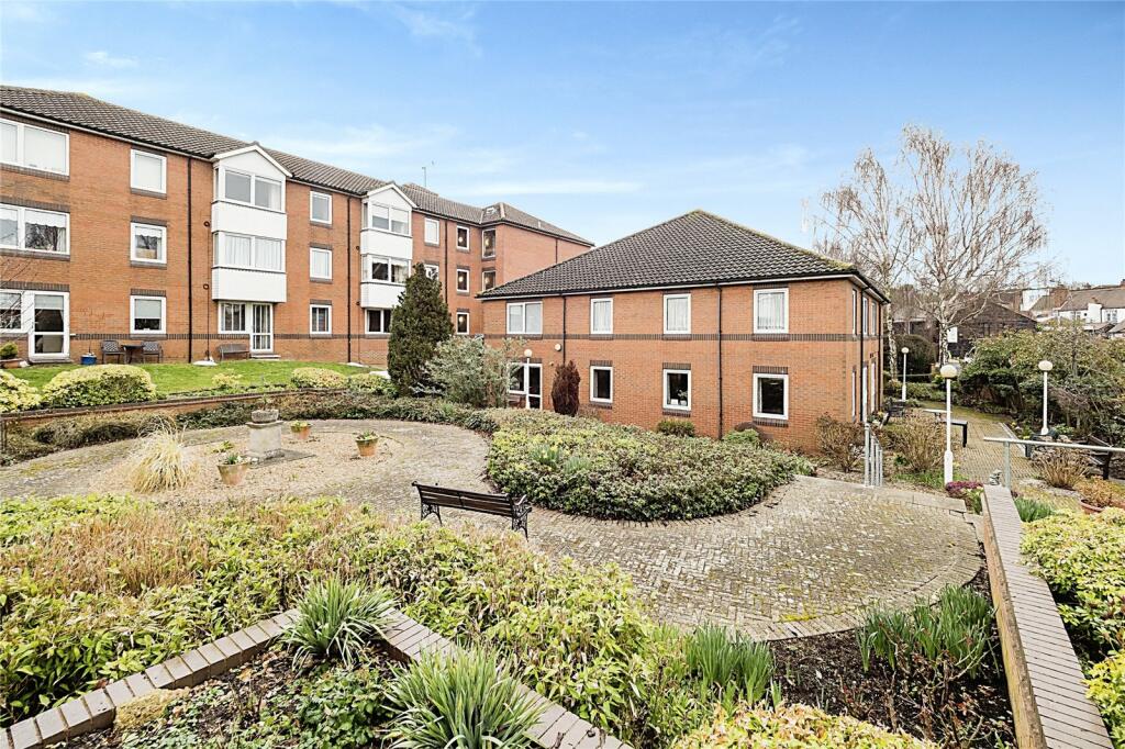 Main image of property: Fentiman Way, Hornchurch, RM11