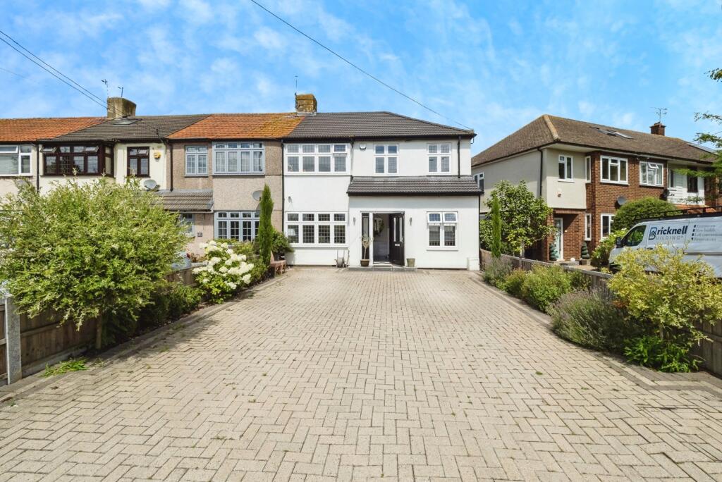 Main image of property: St. Marys Lane, Upminster, RM14