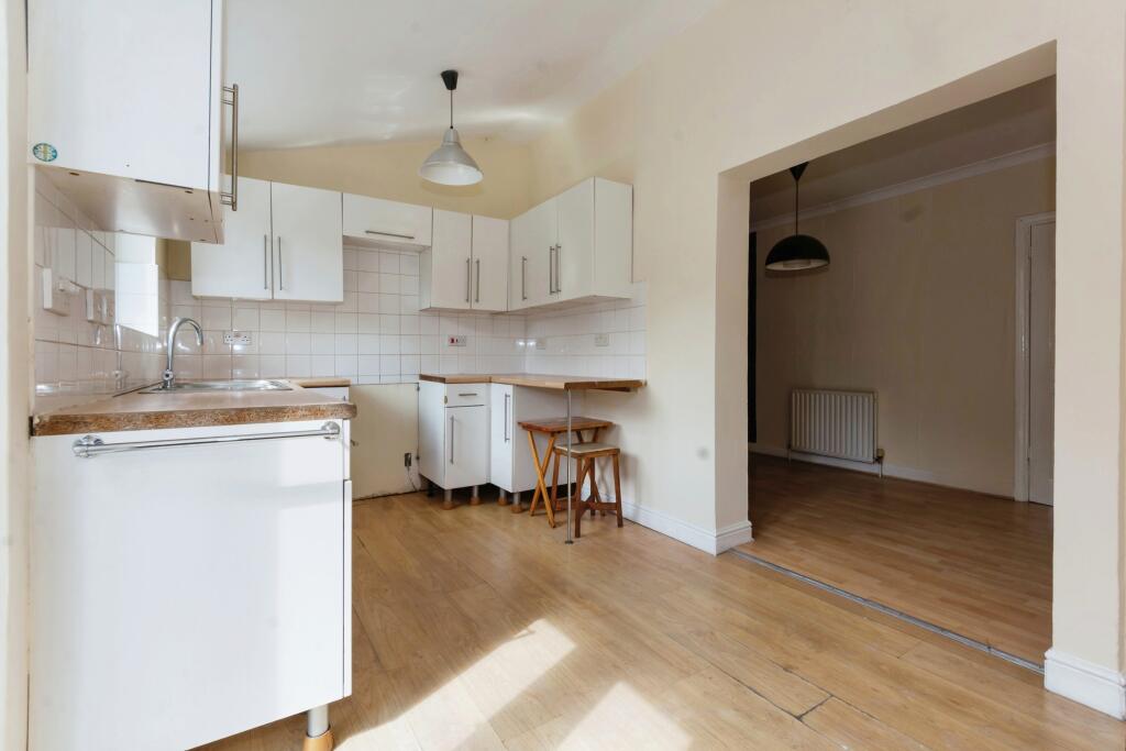 Additional property image - Rednal Road, Birmingham, West Midlands, B38
