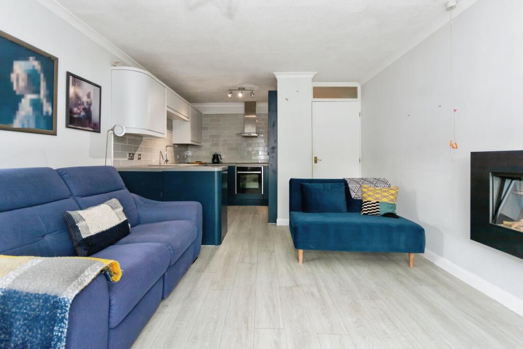 Additional property image - Redditch Road, BIRMINGHAM, West Midlands, B38