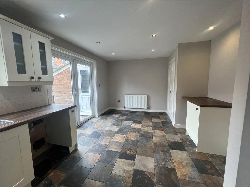 Additional property image - Rosebay Avenue, Birmingham, B38