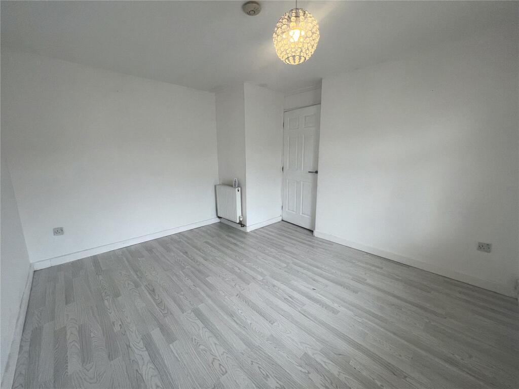 Additional property image - Rosebay Avenue, Birmingham, B38