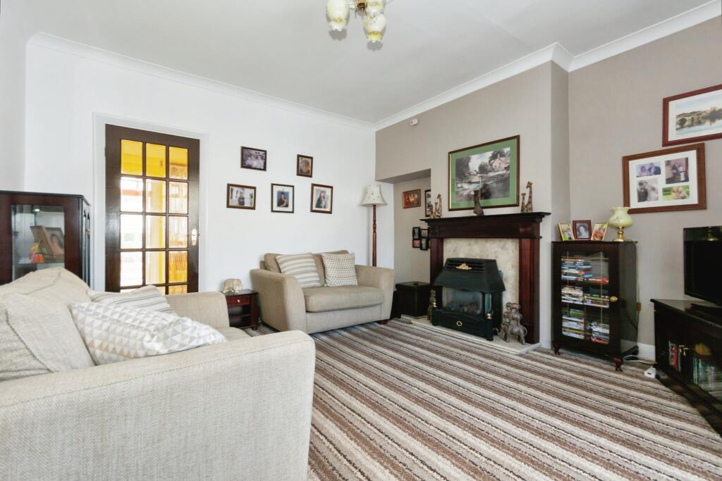 Additional property image - Lanchester Road, Birmingham, West Midlands, B38
