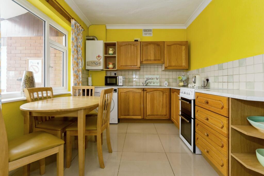 Additional property image - Lanchester Road, Birmingham, West Midlands, B38