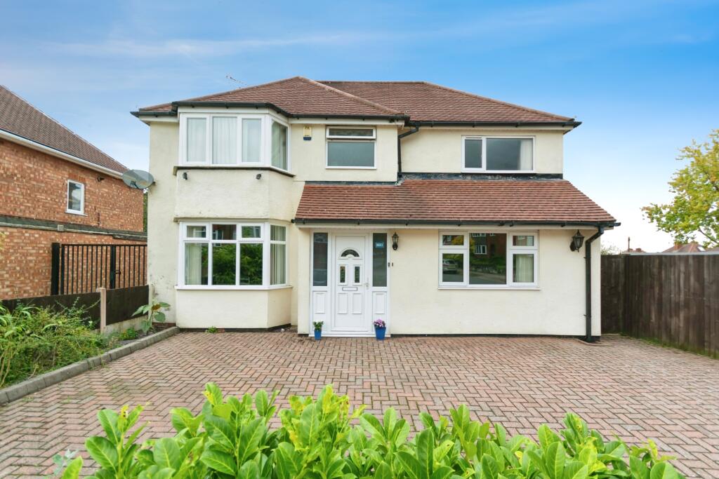 Main image of property: Green Acres Road, Birmingham, West Midlands, B38