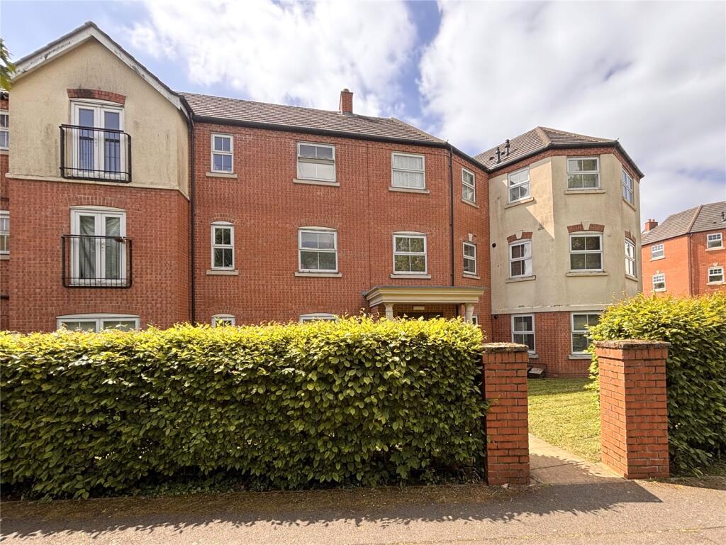 2 bedroom flat
