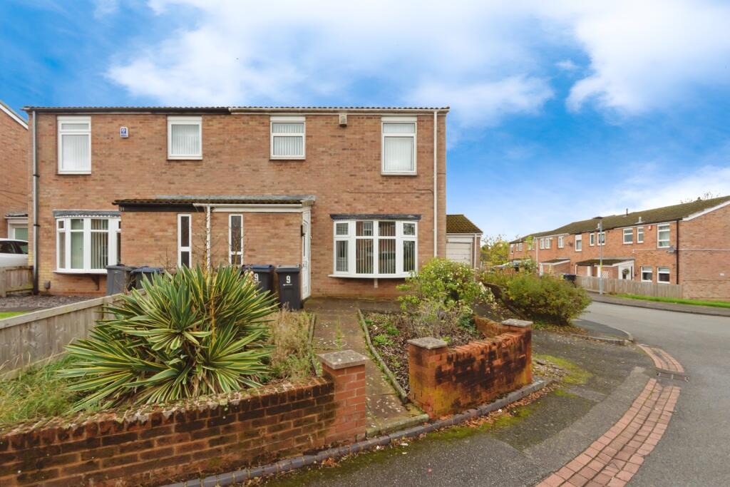 Main image of property: Lynfield Close, BIRMINGHAM, West Midlands, B38